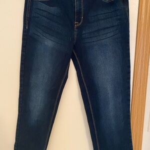 Women's Straight Leg Jeans in Dark Blue